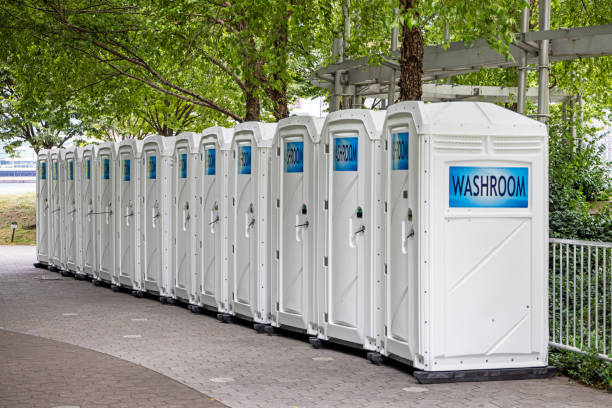 Best Portable toilet rental cost  in Arcola, IL